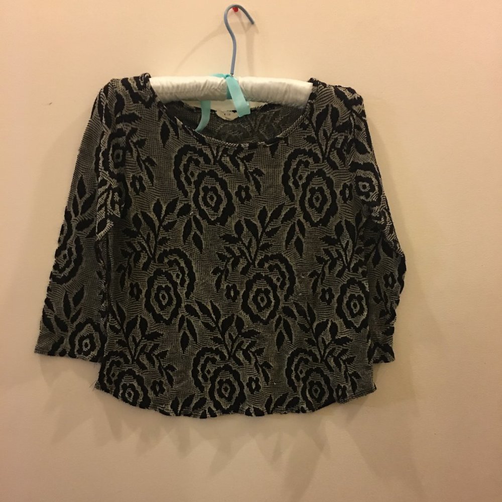 Pins & Needles top